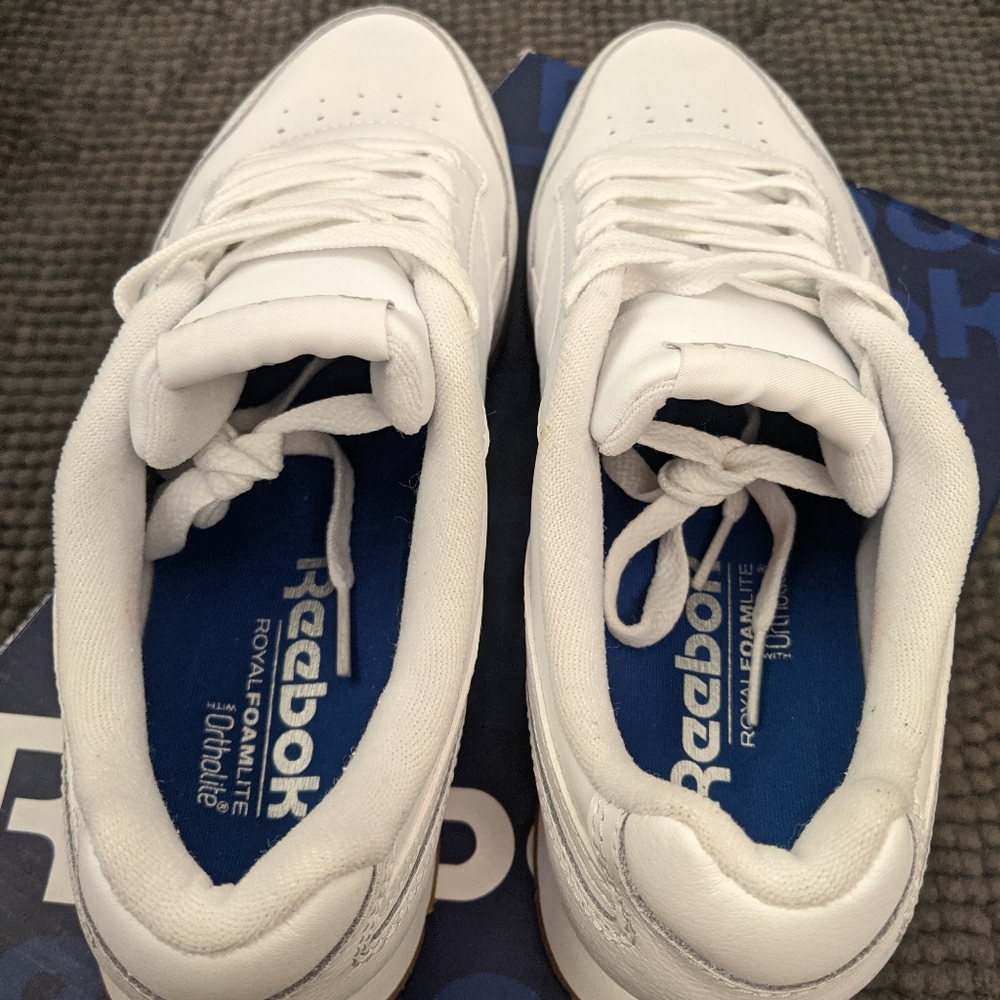 *NEW* Reebok Women's 7.5 - Picture 3 of 10